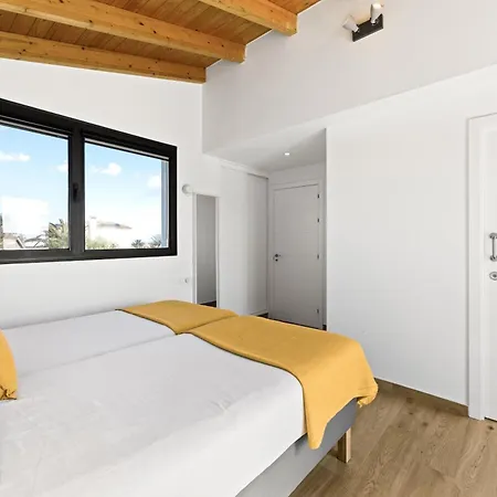 La Tabaiba- Bright Open Spaces, Private & Heated Pool * Ла-Олива