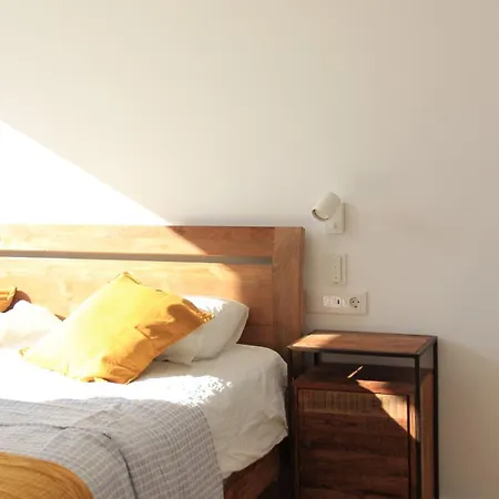 La Tabaiba- Bright Open Spaces, Private & Heated Pool